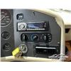 Image 13 : 1999 MONACO DYNASTY 40 FT. S/A MOTORHOME