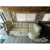 Image 22 : 1999 MONACO DYNASTY 40 FT. S/A MOTORHOME