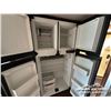 Image 28 : 1999 MONACO DYNASTY 40 FT. S/A MOTORHOME