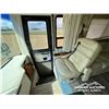 Image 9 : 1999 MONACO DYNASTY 40 FT. S/A MOTORHOME