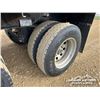 Image 32 : 2014 CENTER LINE R-WAY TRIDEM SIDE DUMP TRAILER *updated CVIC Inspection