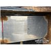 Image 5 : 2014 CENTER LINE R-WAY TRIDEM SIDE DUMP TRAILER *updated CVIC Inspection
