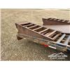 Image 18 : 2013 LOADTRAIL TRIDEM 30 FT. EQUIPMENT TRAILER