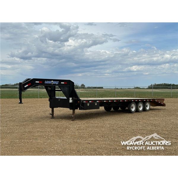 2013 LOADTRAIL TRIDEM 30 FT. EQUIPMENT TRAILER
