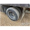 Image 13 : 2008 FORD F350 XL CREW CAB FLATBED TRUCK