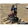 Image 4 : BLACK MAX 2300 PSI PRESSURE WASHER