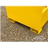 Image 12 : METAL TOOL BOX