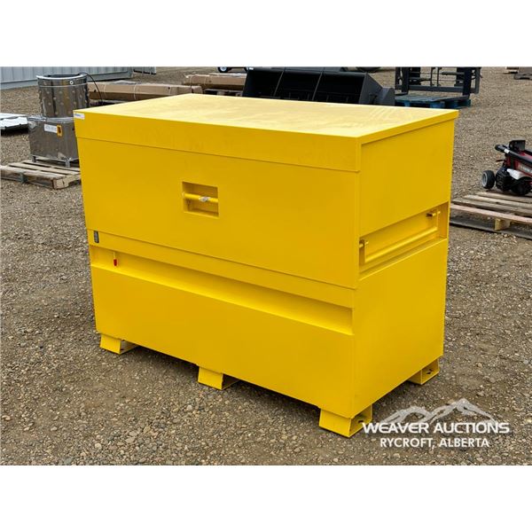 METAL TOOL BOX