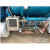 Image 44 : 2000 INTERNATIONAL 8100 T/A  ACID PRESSURE TRUCK