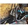 Image 61 : 2000 INTERNATIONAL 8100 T/A  ACID PRESSURE TRUCK