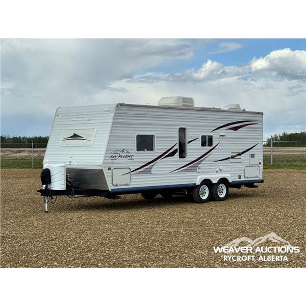 2005 JAYCO 23FB 23 FT. T/A TRAVEL TRAILER