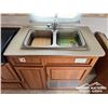 Image 10 : 2004 WANDERER 235RLS  T/A 5TH WHEEL TRAVEL TRAILER