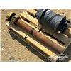 Image 5 : TRACK HOE ROLLER AND PIN