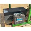 Image 7 : PORTABLE HYDRAULIC PUMP