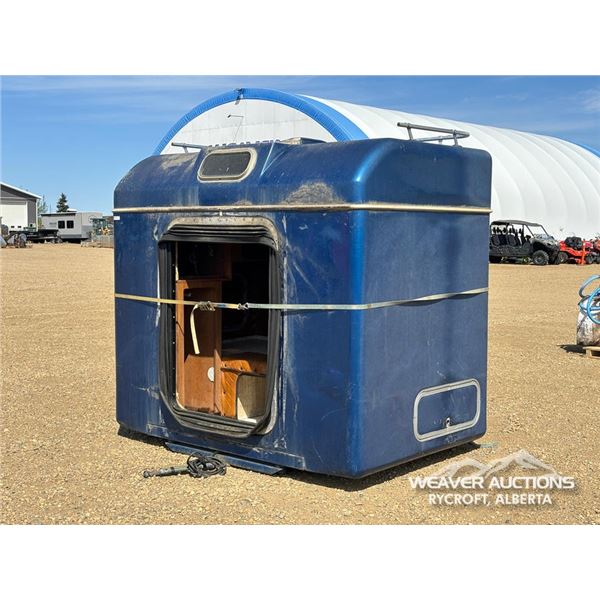 TRUCK SLEEPER CAB