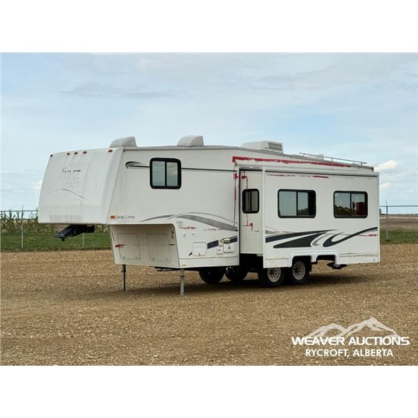 2002 TOPAZ TRIPLE E T/A 5TH WHEEL TRAVEL TRAILER