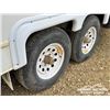 Image 5 : 2002 TOPAZ TRIPLE E T/A 5TH WHEEL TRAVEL TRAILER