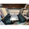 Image 27 : 1991 FORD TRIPLE E 241D 37 FT. MOTORHOME