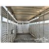 Image 12 : 2009 SUNDOWNER SUNLITE 24 FT. LIVESTOCK TRAILER