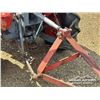 Image 13 : KUBOTA 7100 MFWD TRACTOR C/W 5 FT BLADE & MOWER