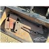 Image 12 : 2005 DITCH WITCH SK350 MINI SKID STEER