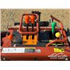 Image 7 : 2005 DITCH WITCH SK350 MINI SKID STEER