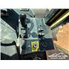 Image 12 : 1995 CAT CS-563C SMOOTH DRUM COMPACTOR