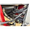 Image 19 : VERSATILE 4750 22 FT. SWATHER