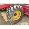 Image 44 : VERSATILE 4750 22 FT. SWATHER