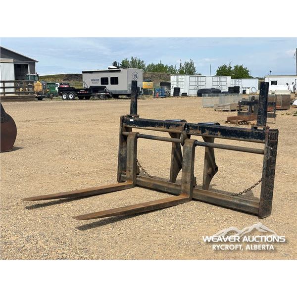 CAT 68 IN. WHEEL LOADER FORKS