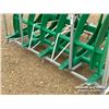 Image 9 : 70 IN. HYD. TRACTOR GRAPPLE