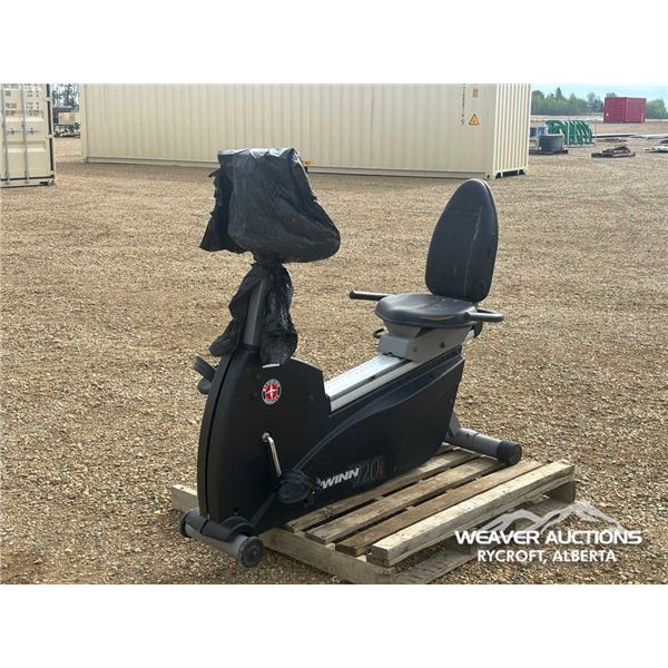 SCHWINN RECUMBENT EXCERSIZE BIKE