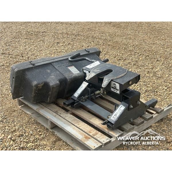 HUSKY 5TH WHEEL HITCH & TRUCK TOOL BOX