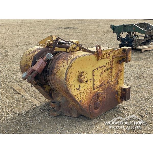 CAT D7R HYDRAULIC WINCH
