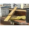 Image 7 : 13 FT. X 30 IN. STEEL WORKBENCH W/TOOL BOXES