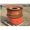 Image 3 : TRACTOR RIMS