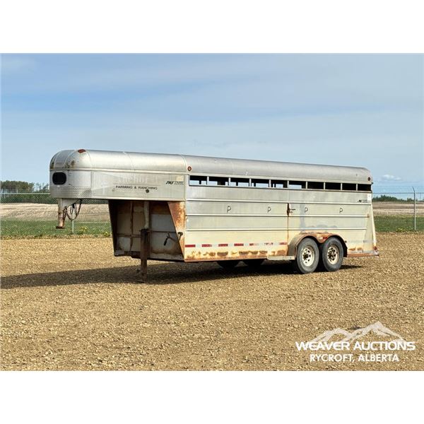 1997 SOUTHLAND 20 FT. T/A  LIVESTOCK TRAILER