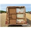 Image 6 : 1997 SOUTHLAND 20 FT. T/A  LIVESTOCK TRAILER