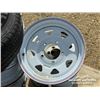 Image 8 : QTY OF MISC RIMS W/HONDA ENGINE