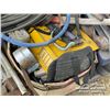 Image 7 : MISC SHOP TOOLS & HOSES