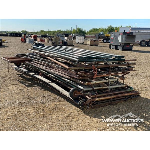 ASSORTED PANELS & GATES