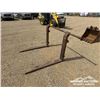 Image 1 : VOLVO 52 IN. WHEEL LOADER FORKS