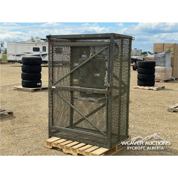 68 IN. H X 48 IN. L X 26 IN. W STEEL CAGE
