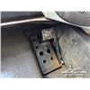 Image 16 : 2011 BOBCAT S750 2-SPEED SKID STEER LOADER