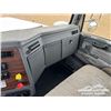 Image 10 : 2000 WESTERN STAR TRIDRIVE TEXAS BED WINCH TRACTOR