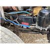 Image 31 : 2000 WESTERN STAR TRIDRIVE TEXAS BED WINCH TRACTOR