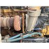 Image 32 : 2000 WESTERN STAR TRIDRIVE TEXAS BED WINCH TRACTOR