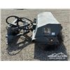 Image 4 : 72 IN. NEW HOLLAND HYD. SWEEPER