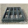Image 8 : (6) 5 FT. 6 IN. X 4 FT. LIVESTOCK GATES