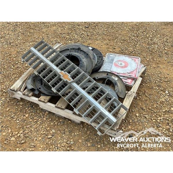 CHEVROLET GRILL W/MISC PARTS